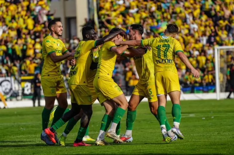 وضع قدمًا في دور المجموعات.. شبيبة القبائل يسقط الاتحاد المنستيري بثلاثية في دوري أبطال أفريقيا